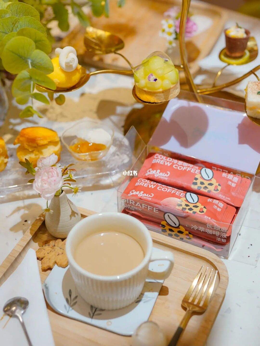 闺蜜买甜品聊天记录(和闺蜜甜甜的聊天记录)