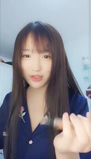 费沁源口袋房间聊天记录的简单介绍